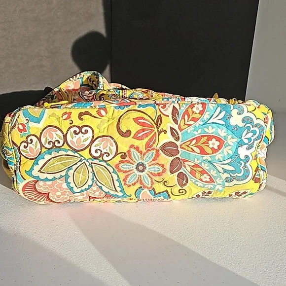 Vera Bradley Retired Provencal Yellow Floral Pattern Backpack VGUC - Picture 12 of 16